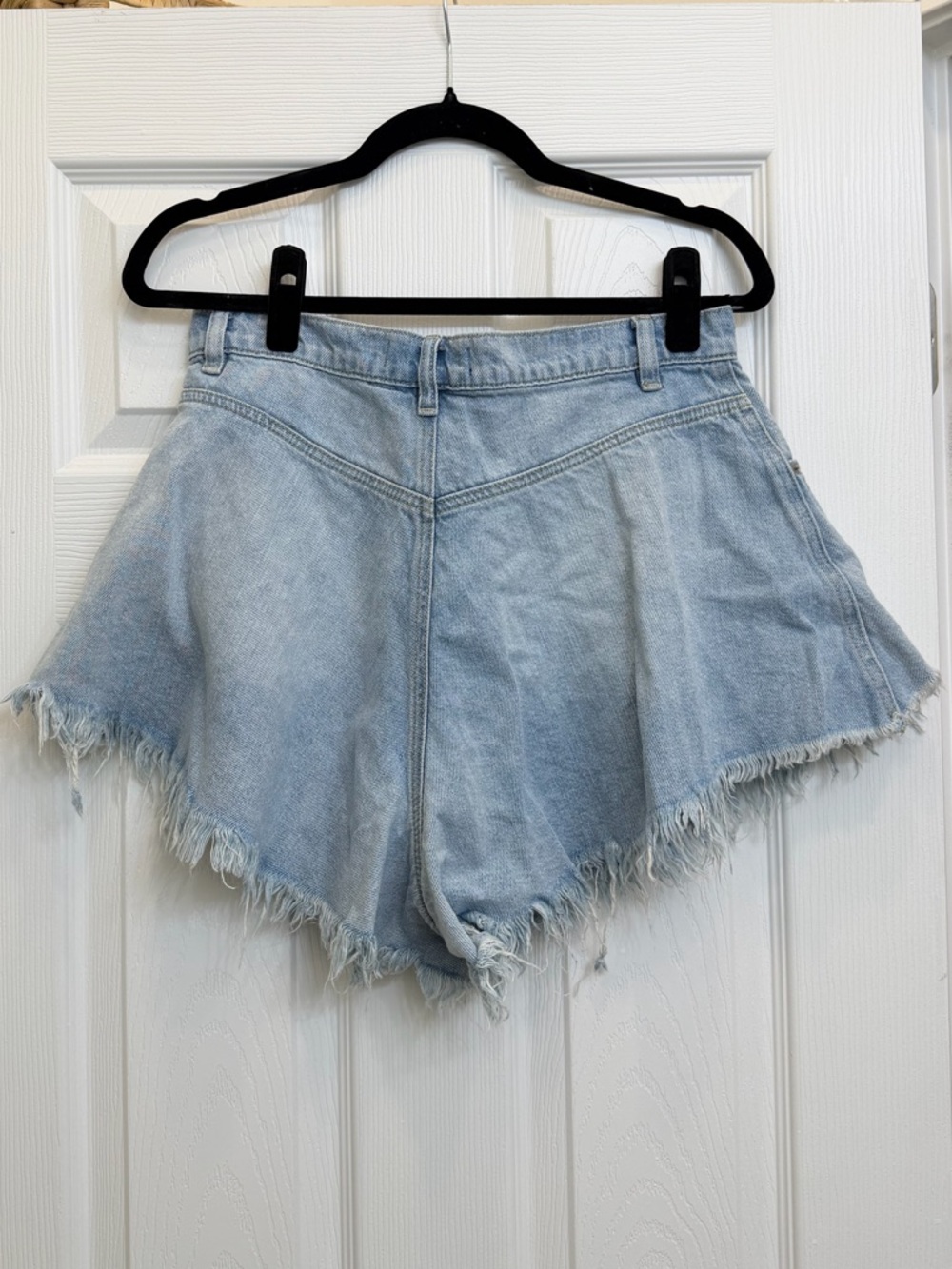 Free People We The Free Light Wash Frayed Hem Wide Leg Cutoff Denim Shorts - Picture 6 of 9